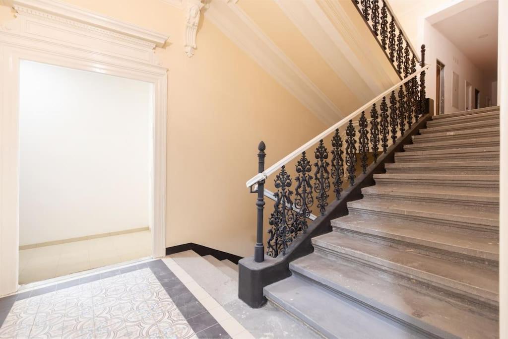 Centrally Located Gem In Apartmán *